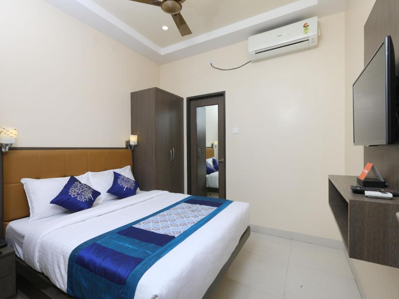 Oyo 14934 Kalyani Grand Hotel Chennai Exterior photo